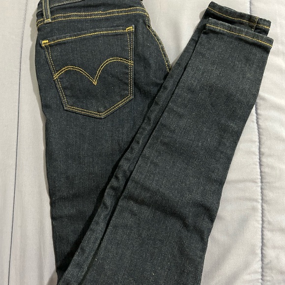 NavyBlue Denim
Casual.
Super skinny - Picture 2 of 4